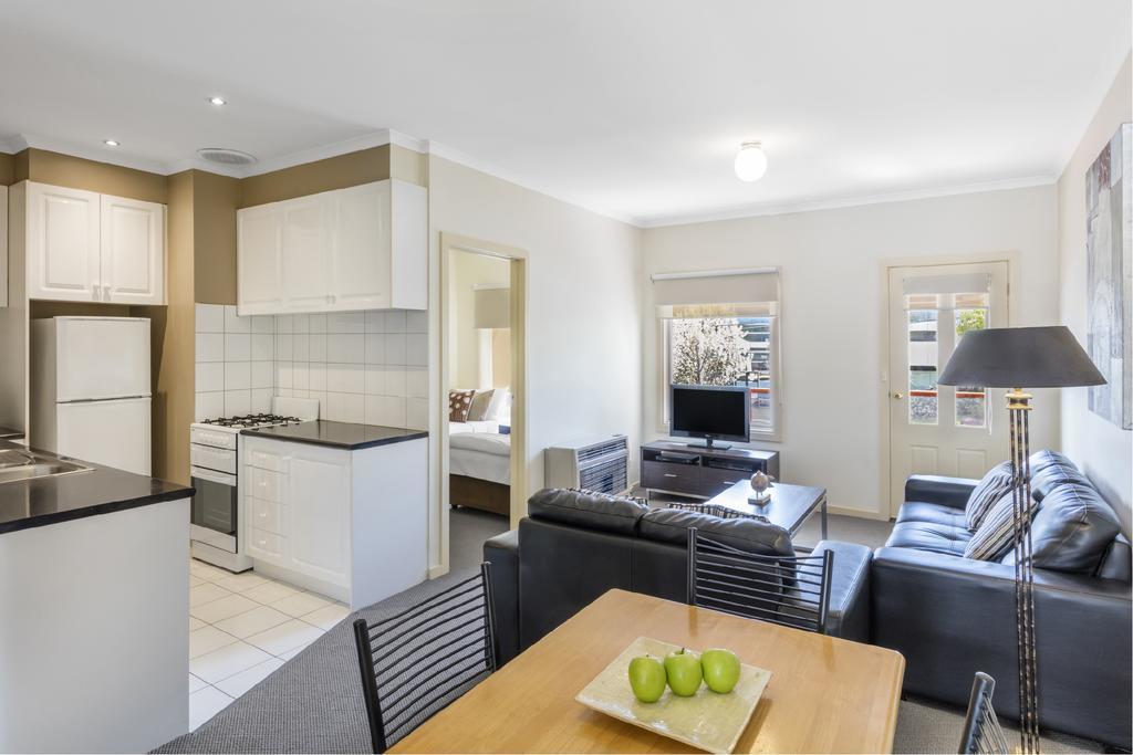 Hawthorn Gardens Serviced Apartments Мельбурн Экстерьер фото